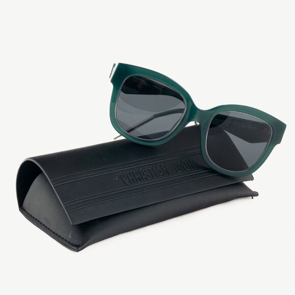 Christian Dior VeryDior1N Green Opal Cannage-Embossed Butterfly Sunglasses - Picture 10 of 10